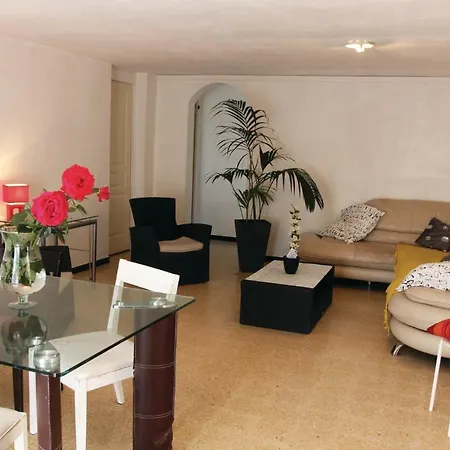 2 Bedroom Stunning In